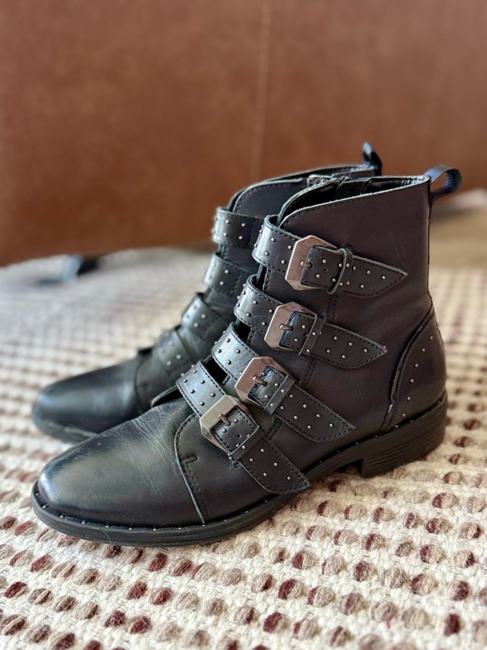Steve Madden Leather Black 7, Purse Buckle Boots